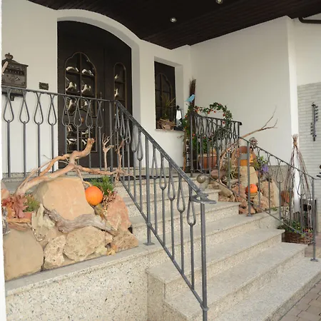 بيت ضيافة Leise Garni 3*