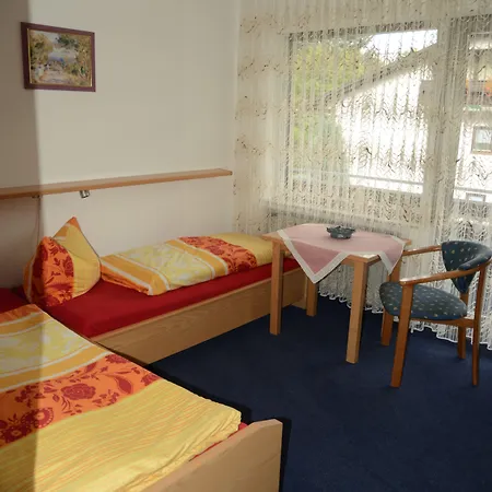 بيت ضيافة Leise Garni فيلنغن