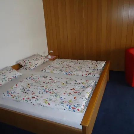 Leise Garni Guest house