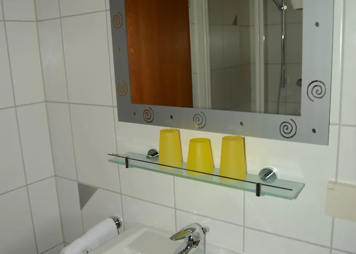 Leise Garni 3* Виллинген