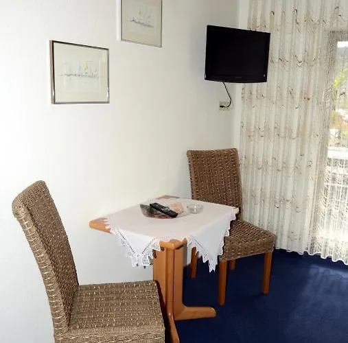 Leise Garni 3* Виллинген